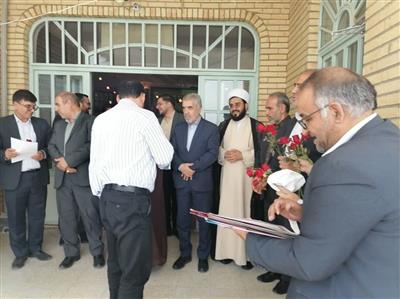 معلمان هنرستان های كشاورزی پیشگامان توسعه نیروی انسانی متخصص هستند